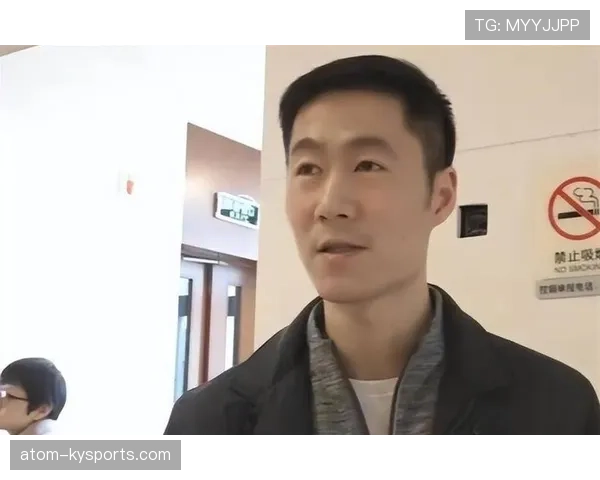 王励勤家里那个乒乓球台比我家客厅还大，这日子是咋过的？