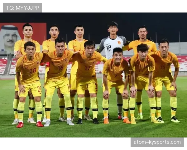 西班牙队热身赛表现稳健，展现阵容磨合新动向